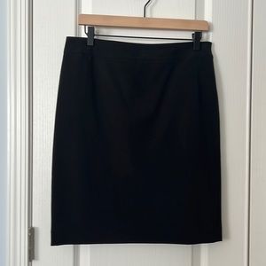 Elie Tahari Pencil Skirt - Size 8